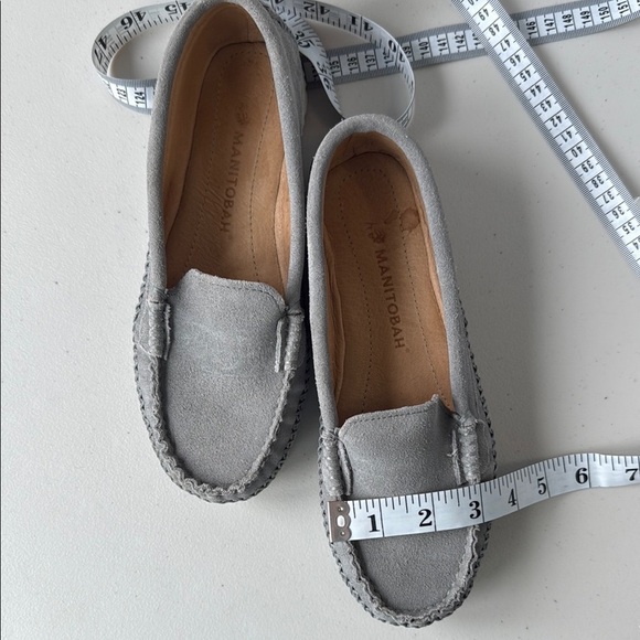 Manitobah Gray Moccasins Leather Suede - Picture 16 of 16